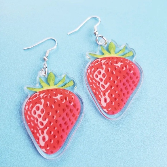 Berry Sweet Summer Earrings - Dazzling Strawberry Dangles!🍓✨ NWT Summertime Fun - Picture 5 of 5